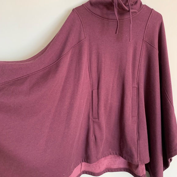 UGG Fuzzy Lined Pancho/ Shawl - Picture 2 of 5